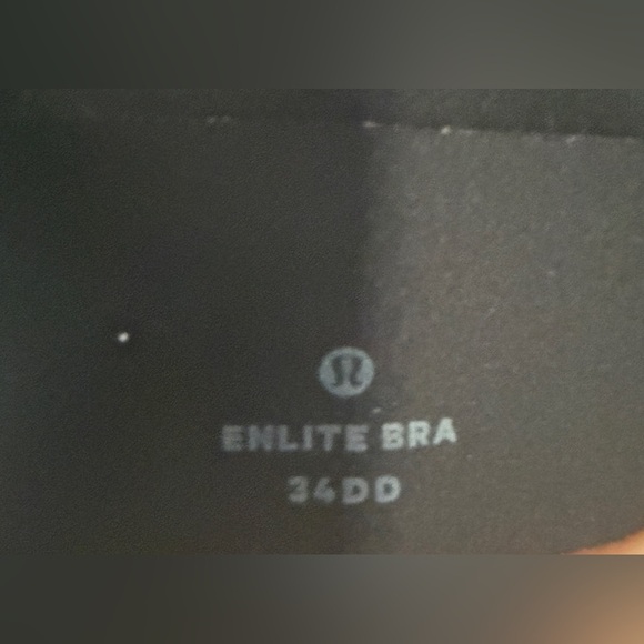 Lululemon Black Enlite Bra - Picture 4 of 4
